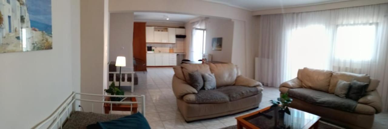 By The With Amazing Sea View Apartment